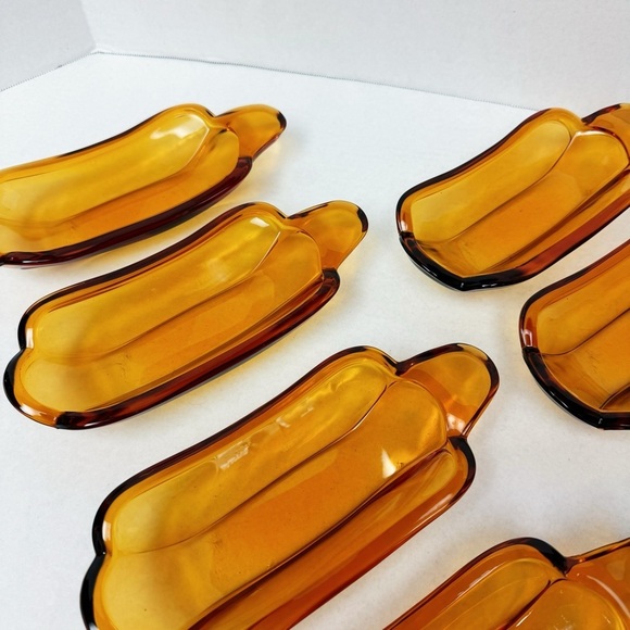 Indiana Glass - Amber Glass Banana Split Bowls Set of 6 - Picture 2 of 6